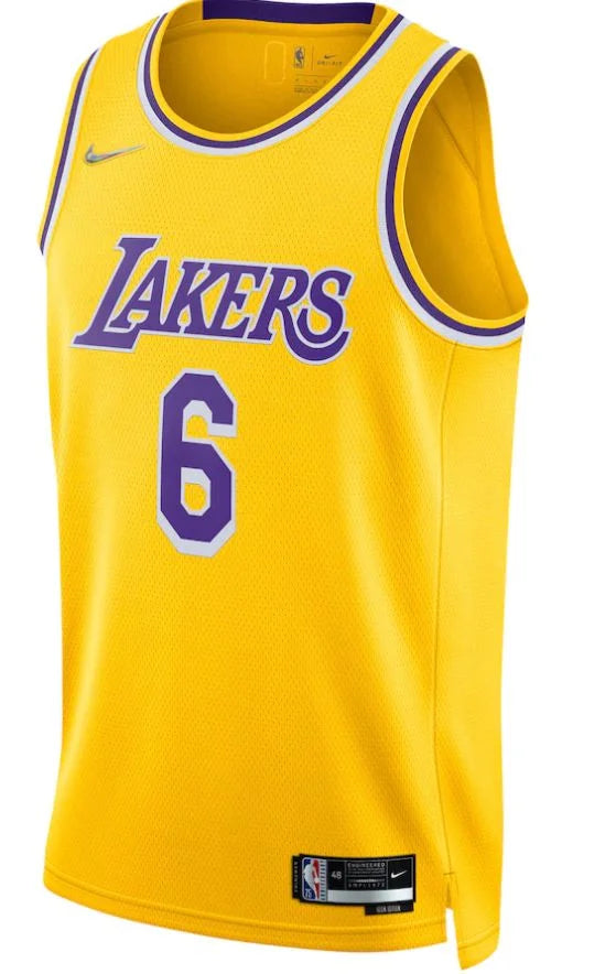 Regata Los Angeles Lakers LeBron James 21/22 Nº6 - Torcedor - Masculina - Amarelo e Roxo